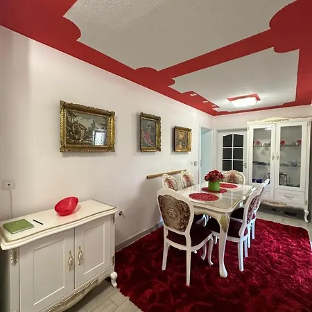 Apartament Beautiful House Overlooking *
