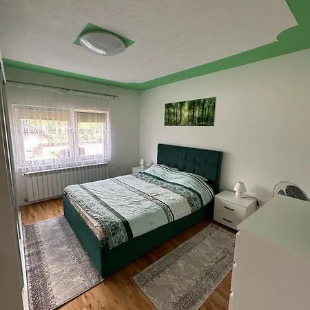 아파트 Beautiful House Overlooking 사라예보